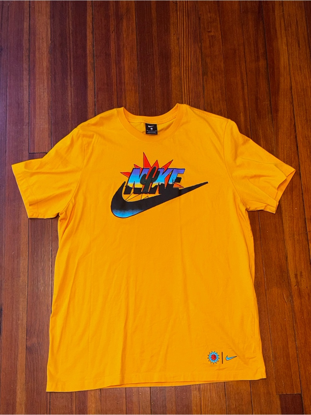 Nike Men’s Yellow Graphic Logo T-Shirt